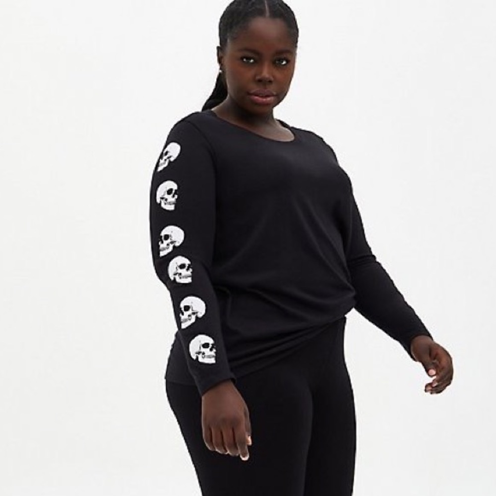 Torrid Black Skull Graphic Slim Fit Long Sleeve Tee